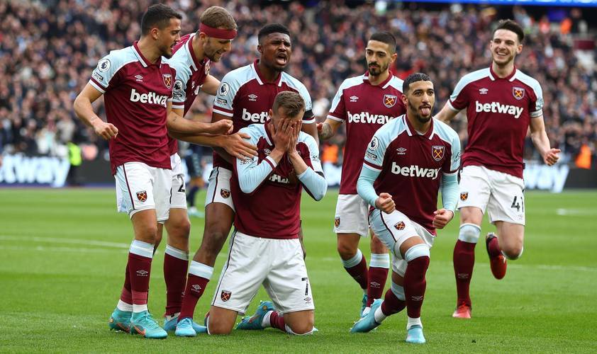 法媒：本泽马并未与吉达联合续约，也没收到俱乐部的续约提案