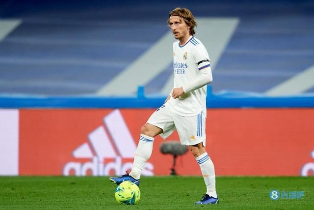 25分7板9助！就在今天，一项由科比保持的NBA纪录被华子打破了