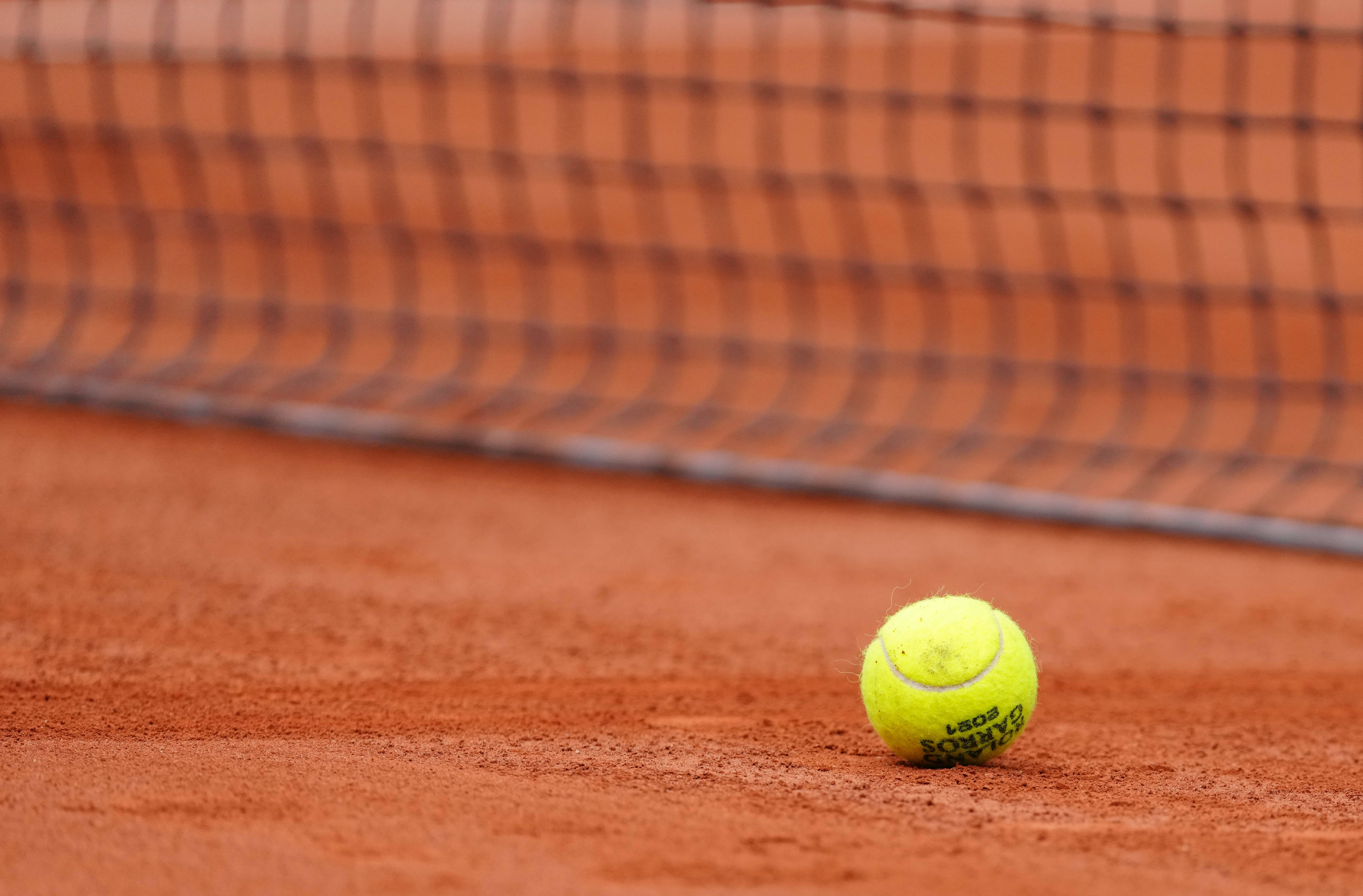 次参赛便在 次参赛便在